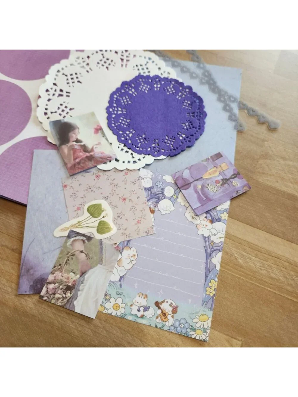 Junk Journal Booklet Blank Handmade 28 pages Purple Theme